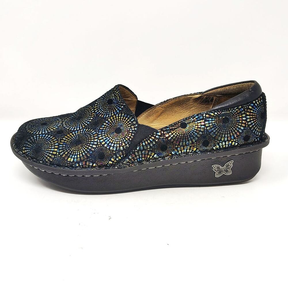 Alegria Shoes Womens 9 Debra Clogs Slip On Rainbow Geometric 39